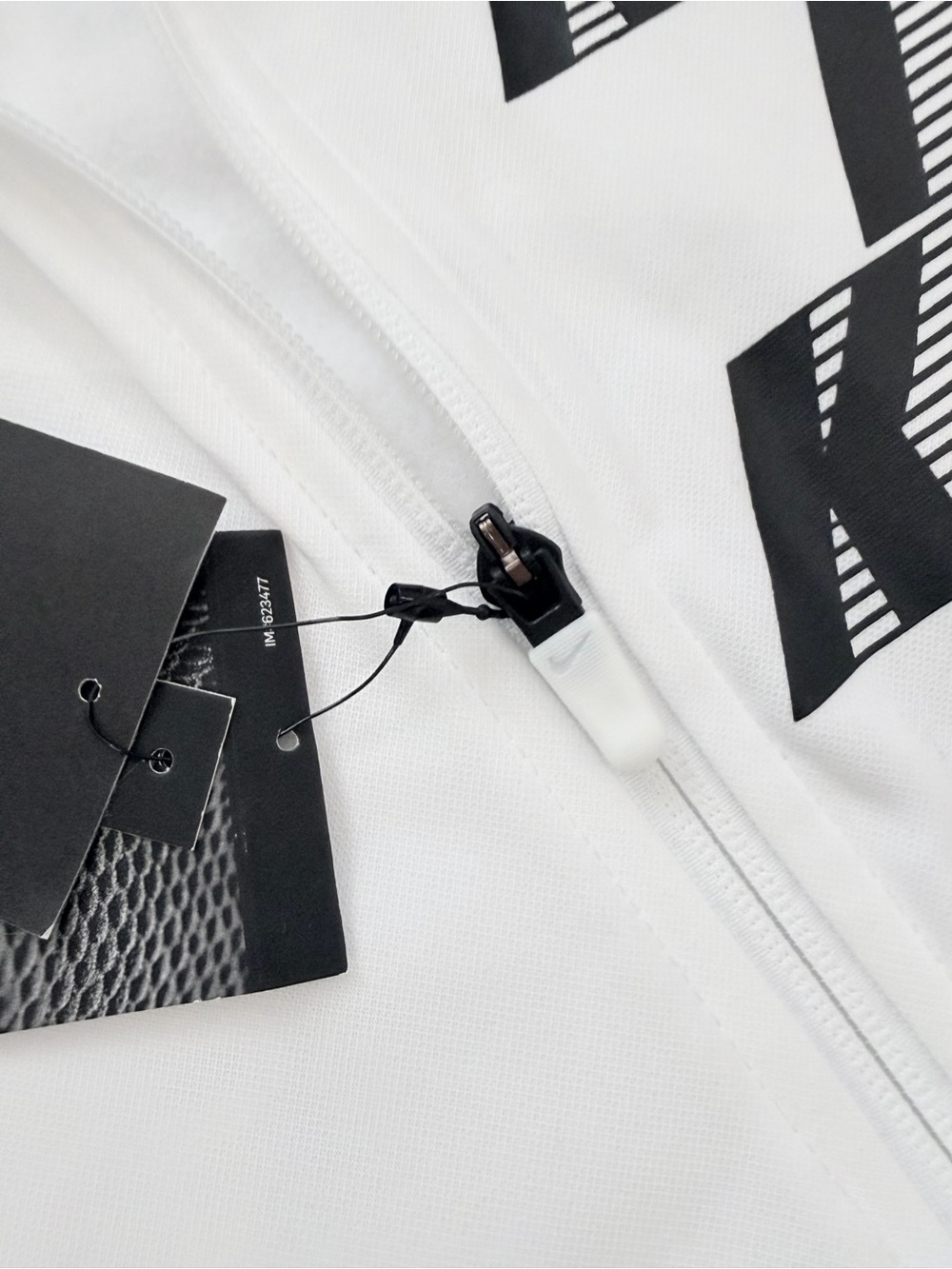 NWT Nike Boys Medium White Black Therma Full Zip Graphic Fleece Training Hoodie - Picture 5 of 15